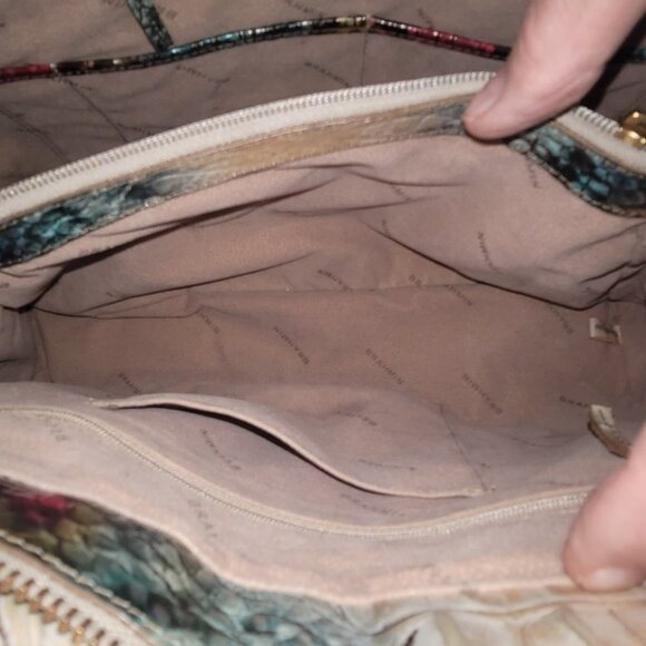 BRAHMIN KOMODO OMBRE SMALL FINLEY SHOULDER BAG/PURSE W/CROSSBODY STRAP/DUSTBAG - Picture 9 of 12